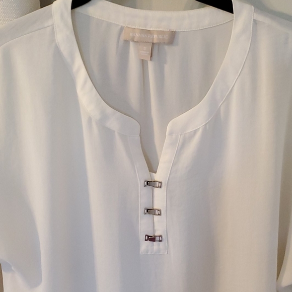 Banana republic blouse - Picture 2 of 3